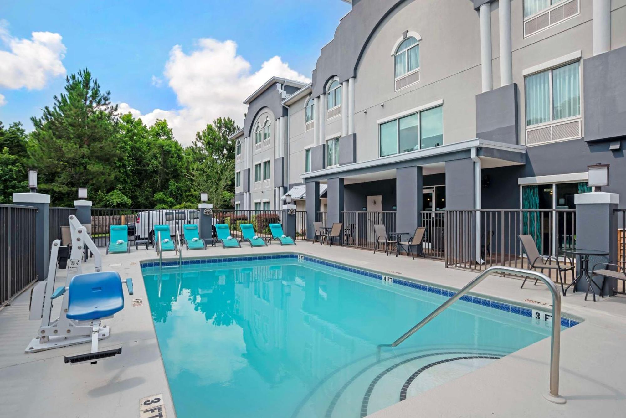 Best Western Plus Blue Angel Inn Ferry Pass Exterior photo