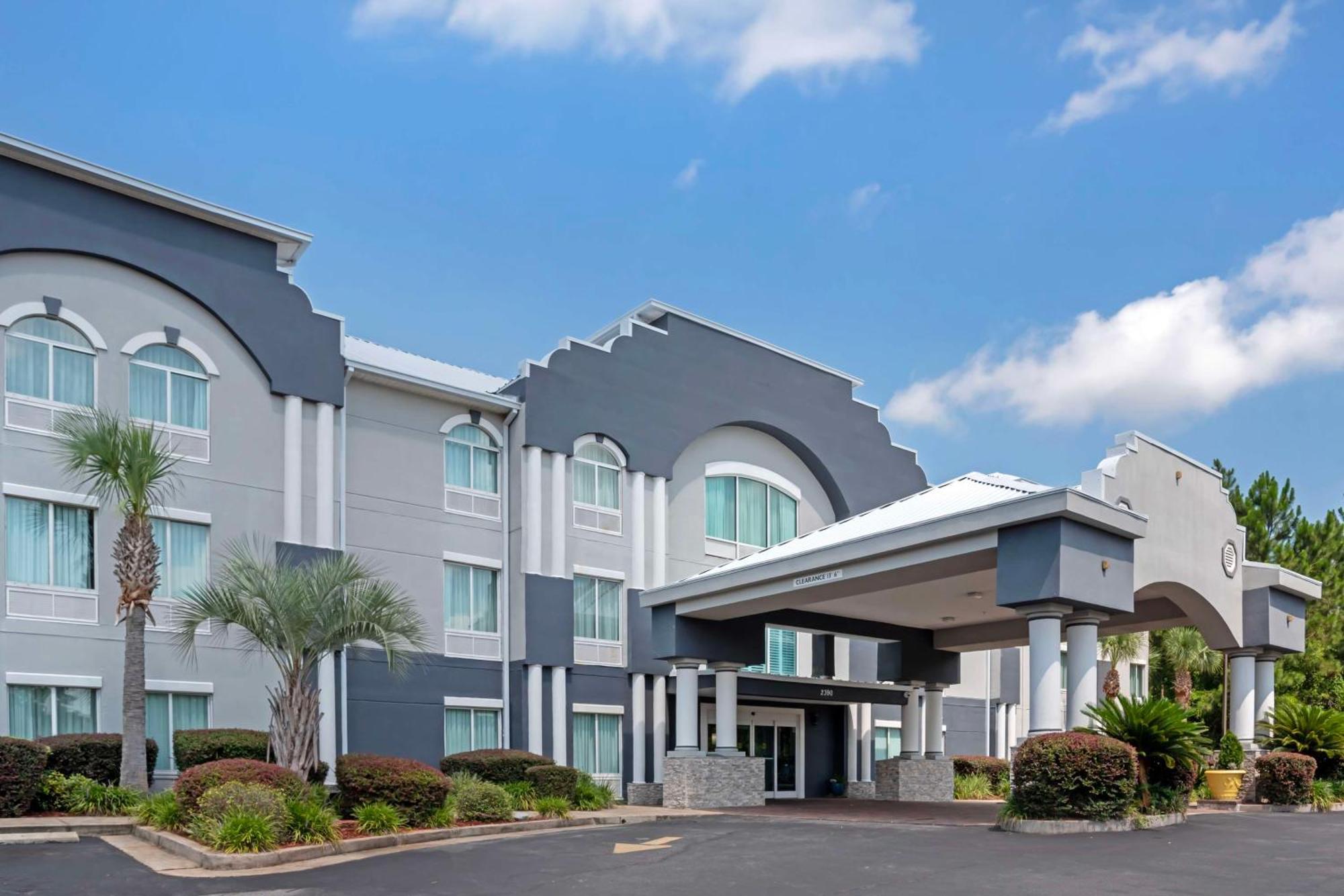 Best Western Plus Blue Angel Inn Ferry Pass Exterior photo