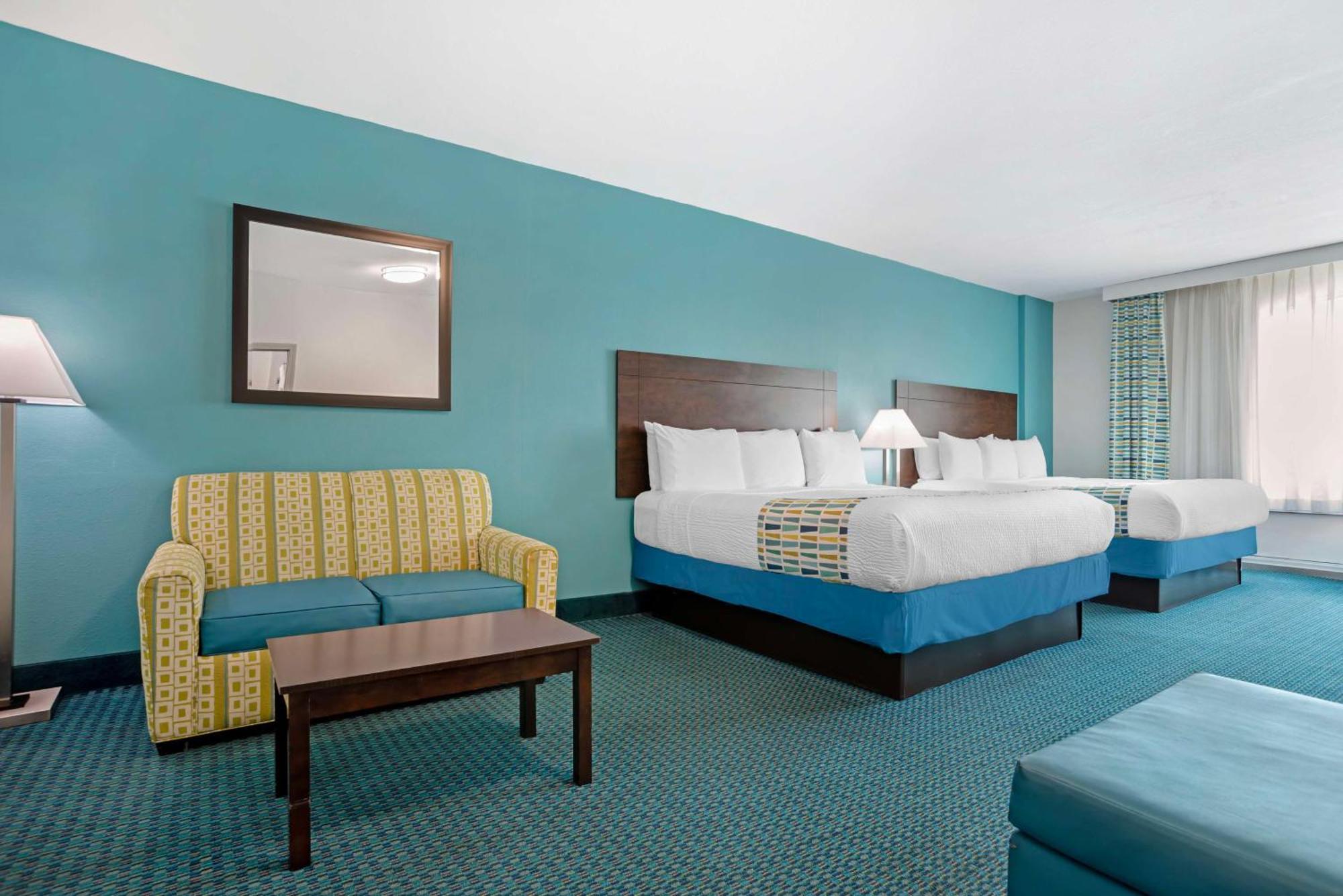 Best Western Plus Blue Angel Inn Ferry Pass Exterior photo